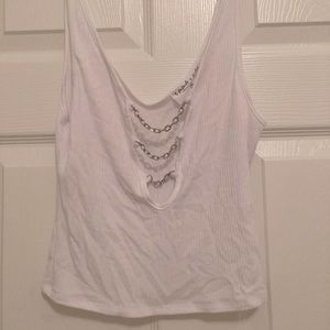 White chain Emma & Sam crop top